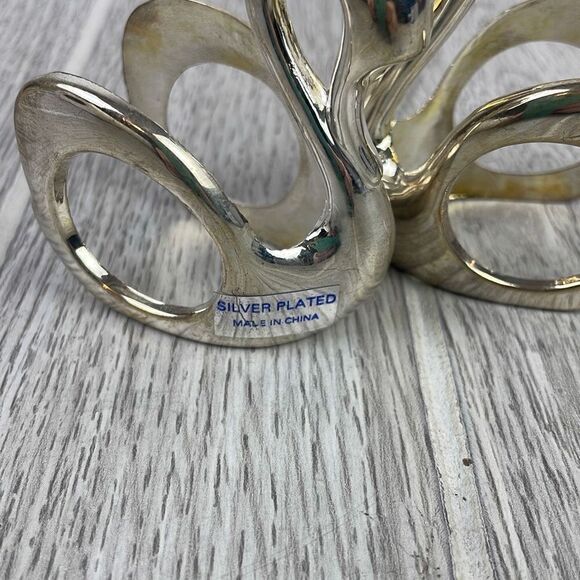 International Silver Company Vintage Swan Napkin Ring Silver Plated Set of 2 - Picture 3 of 6